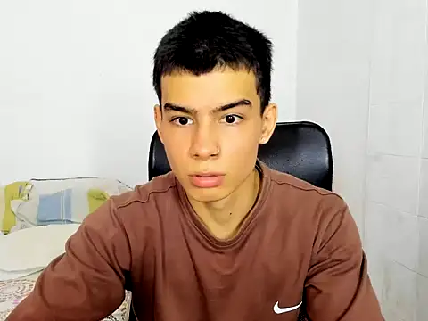 Snapshot of seigfried0 chatting on 02.19.25 seigfried0 online show from 02.19.25