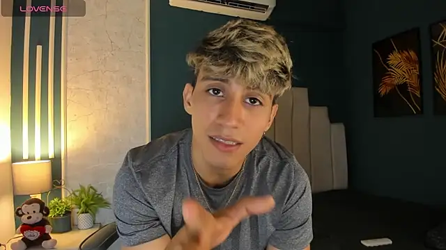 Allex Cano online show from 03.09.25