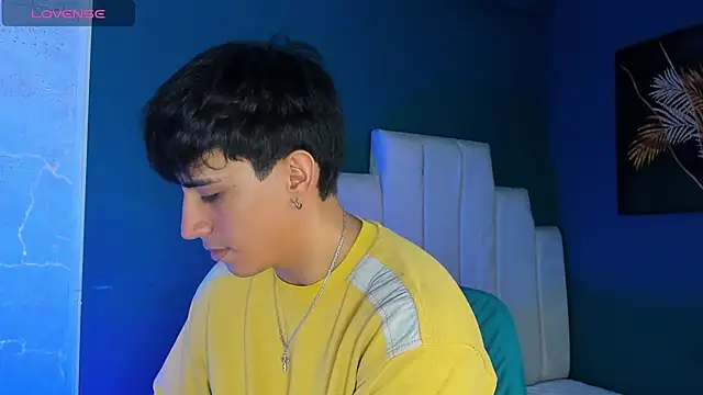 Allex Cano online show from 10.12.25