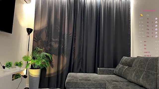 Nerdy Amy online show from 10.21.25