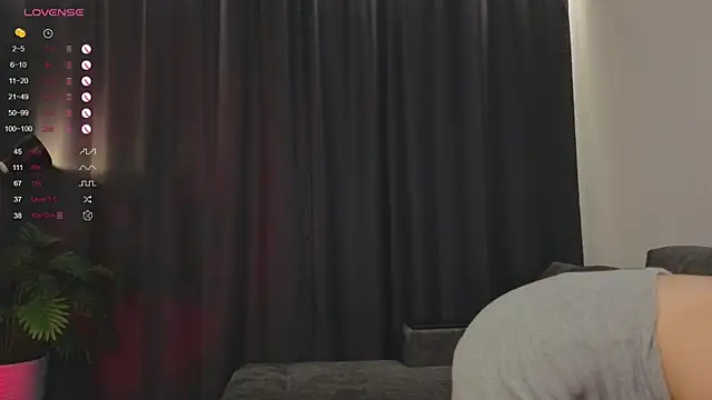 Nerdy Amy online show from 11.08.25