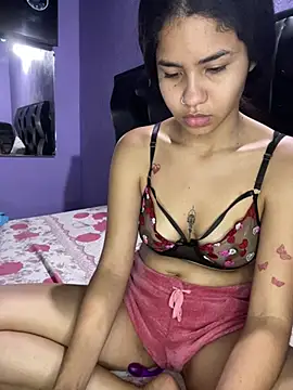 Snapshot of Albany13 chatting on 01.18.26 Albany13 online show from 01.18.26