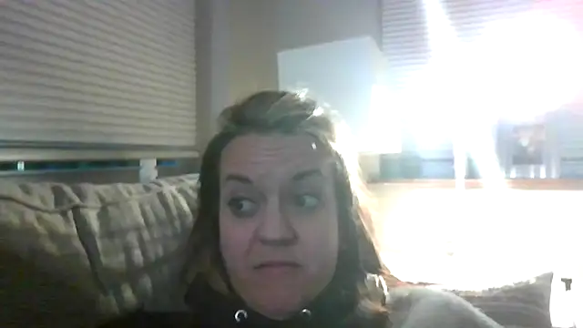 SirensKissss online show from 02.25.25