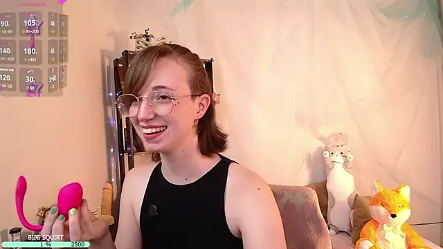 Snapshot of Elise_Nyx chatting on 04.29.26 Elise Nyx online show from 04.29.26