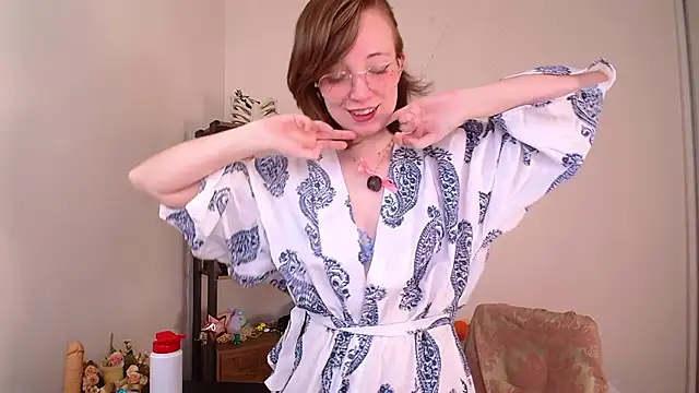Snapshot of Elise_Nyx chatting on 06.06.26 Elise Nyx online show from 06.06.26
