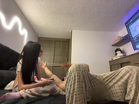 Snapshot of DesireLuxe chatting on 01.16.26 DesireLuxe online show from 01.16.26