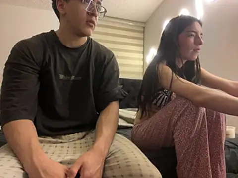 Snapshot of DesireLuxe chatting on 02.09.26 DesireLuxe online show from 02.09.26