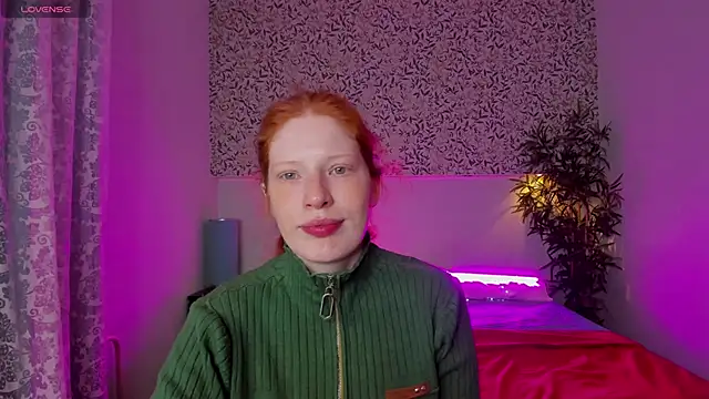 Sandra Wi1son online show from 02.27.25