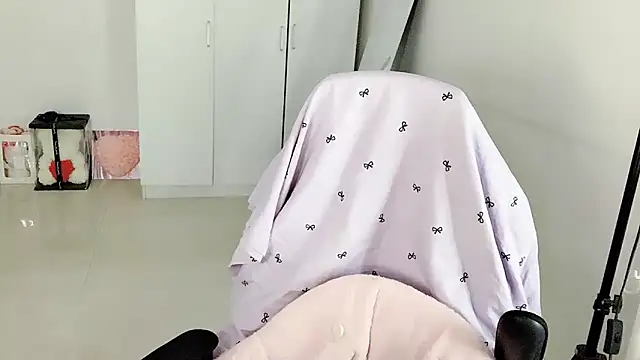 Annnnqi-77 online show from 04.11.26