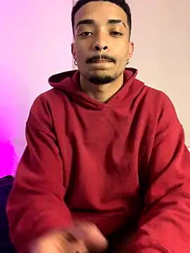 Snapshot of eross_chipre_ chatting on 09.23.25 eross chipre online show from 09.23.25