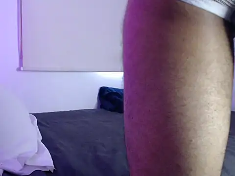 Snapshot of eross_chipre_ chatting on 10.01.25 eross chipre online show from 10.01.25