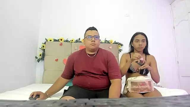 MICHAEL AND SHARON online show from 03.18.25