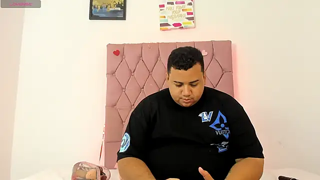 MICHAEL AND SHARON online show from 10.25.25