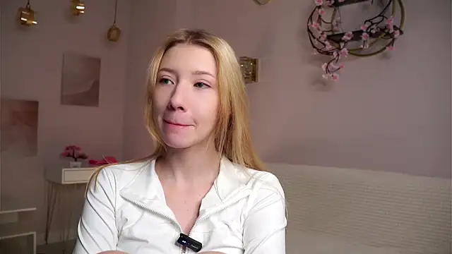 SunnivaCovil online show from 03.14.26