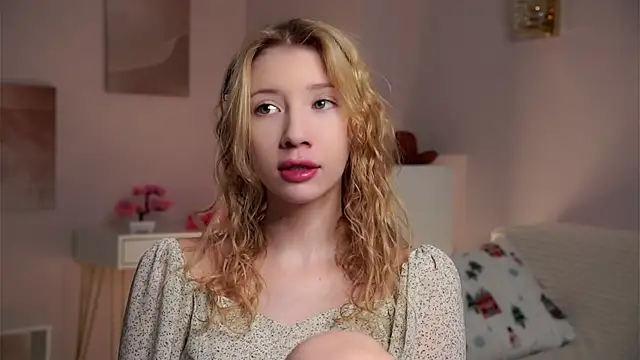 SunnivaCovil online show from 04.02.26