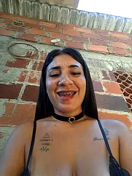 Snapshot of hot_veteran01 chatting on 10.18.25 hot veteran01 online show from 10.18.25