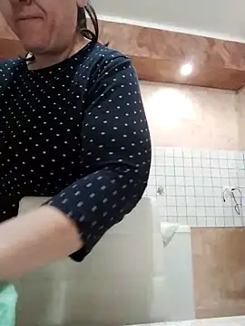 Dolcecurvy online show from 10.30.25