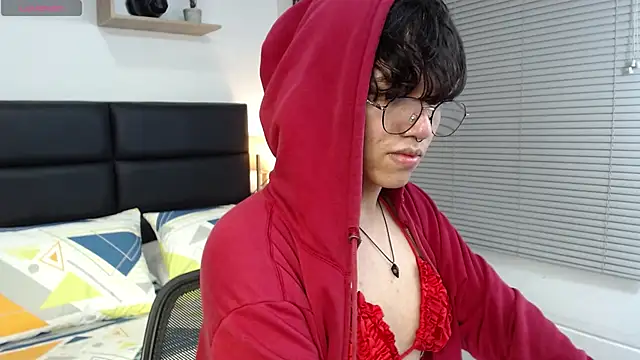 Snapshot of cheryl_bohareal chatting on 03.07.25 cheryl bohareal online show from 03.07.25