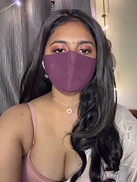 Dishasarmaa05 online show from 10.24.25