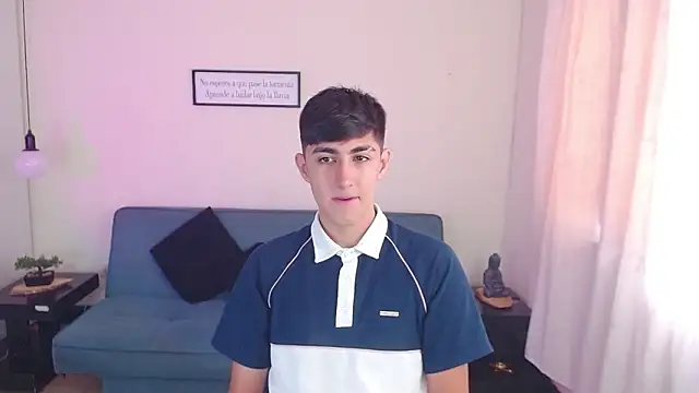 Snapshot of babymaik chatting on 03.12.25 babymaik online show from 03.12.25