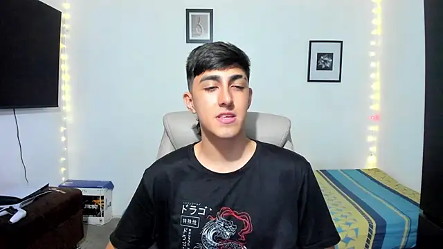 Snapshot of babymaik chatting on 09.10.25 babymaik online show from 09.10.25