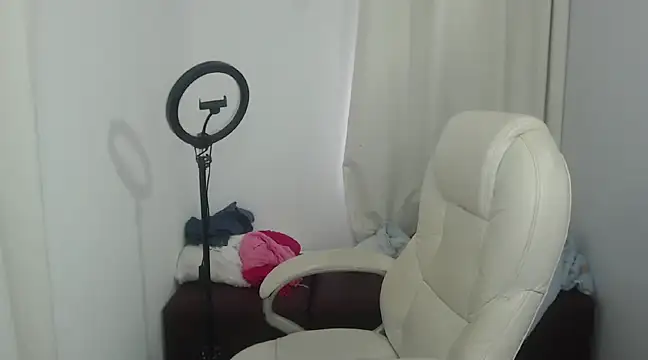 Snapshot of Mature_2025 chatting on 03.01.25 Mature 2025 online show from 03.01.25