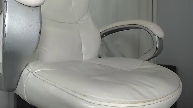 Snapshot of Mature_2025 chatting on 03.09.25 Mature 2025 online show from 03.09.25