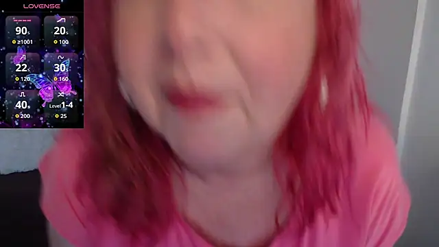 Mature 2025 online show from 02.17.26