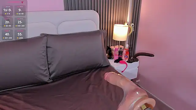 Snapshot of honey_sofii_ chatting on 10.02.25 honey sofii online show from 10.02.25