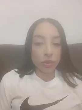 agaataa  online show from 03.16.25