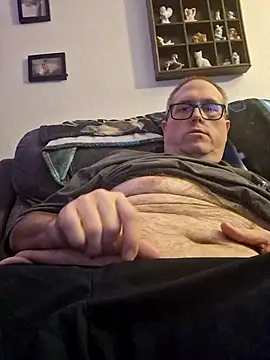 Smallone327 online show from 03.20.25