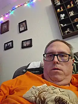 Smallone327 online show from 10.04.25