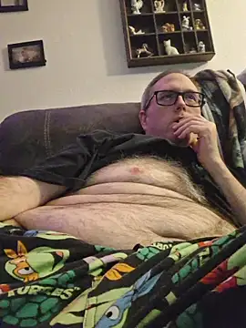 Snapshot of Smallone327 chatting on 02.23.26 Smallone327 online show from 02.23.26