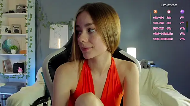 EmilaMills online show from 03.02.25