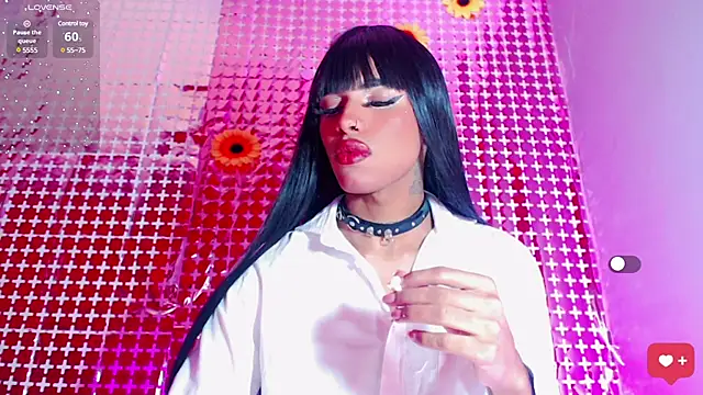 Snapshot of jymena_xxx chatting on 03.11.25 jymena xxx online show from 03.11.25