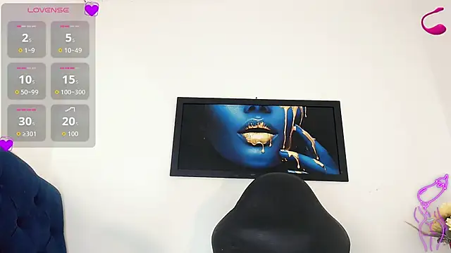 Snapshot of jymena_xxx chatting on 11.10.25 jymena xxx online show from 11.10.25