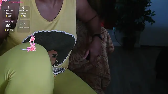 Queenanitadix online show from 02.03.25