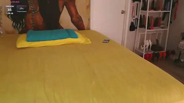 Queenanitadix online show from 03.22.25