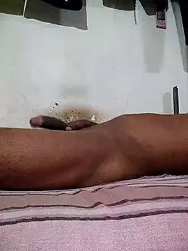 Snapshot of hugedick12 chatting on 10.10.25 hugedick12 online show from 10.10.25