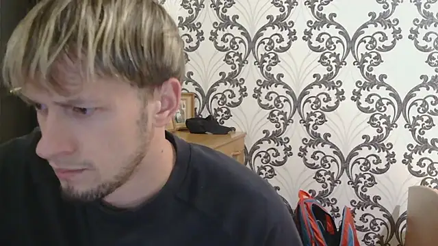 Snapshot of frama666 chatting on 10.02.25 frama666 online show from 10.02.25