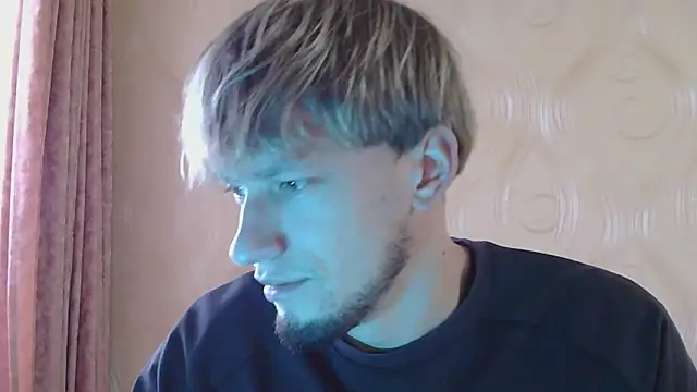 Snapshot of frama666 chatting on 10.20.25 frama666 online show from 10.20.25