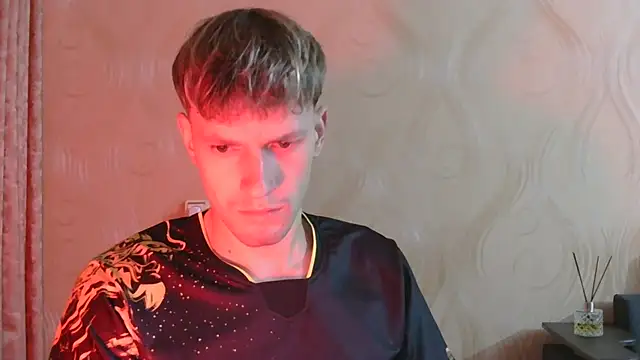 Snapshot of frama666 chatting on 10.28.25 frama666 online show from 10.28.25