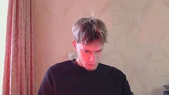 Snapshot of frama666 chatting on 11.05.25 frama666 online show from 11.05.25