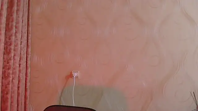 Snapshot of frama666 chatting on 11.21.25 frama666 online show from 11.21.25