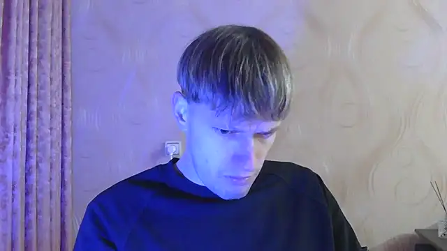 Snapshot of frama666 chatting on 12.02.25 frama666 online show from 12.02.25