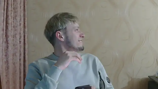 Snapshot of frama666 chatting on 02.23.26 frama666 online show from 02.23.26