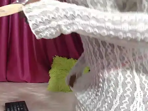 xxTatiannaxx online show from 02.19.25