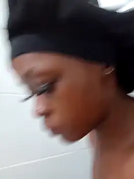 xxTatiannaxx online show from 02.26.25