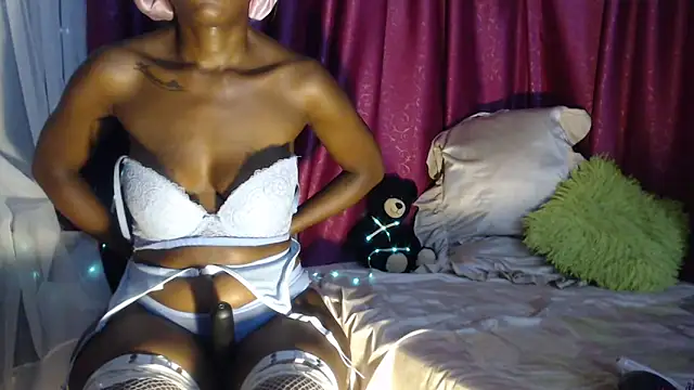 xxTatiannaxx online show from 03.05.25