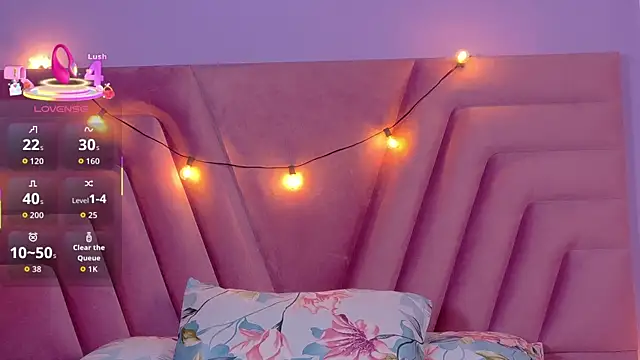 innocenthazel online show from 01.15.26